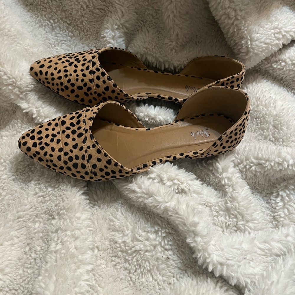 SHEIN Tan and Black Flats with Animal Print
